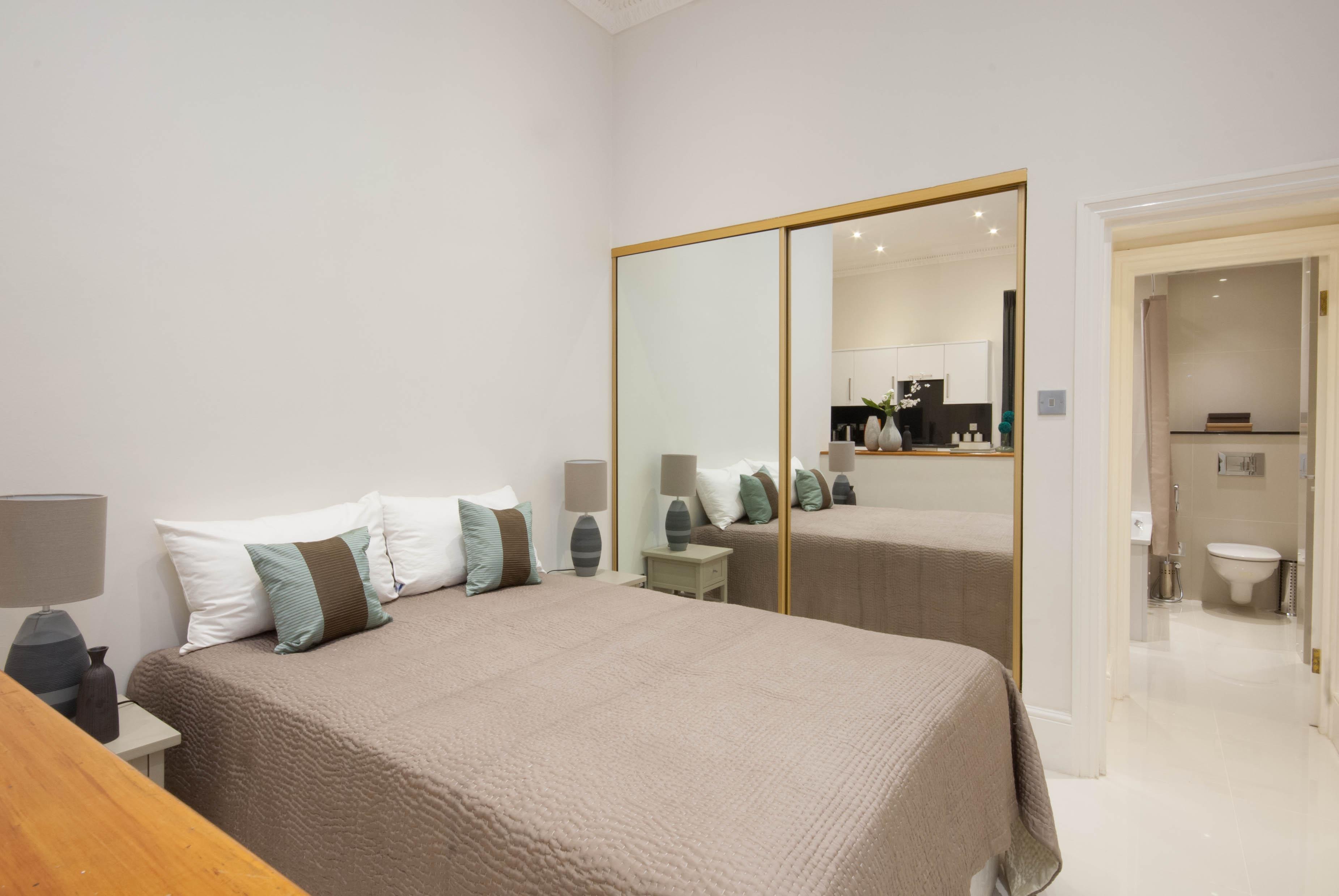 Queensgate Court London Eksteriør billede