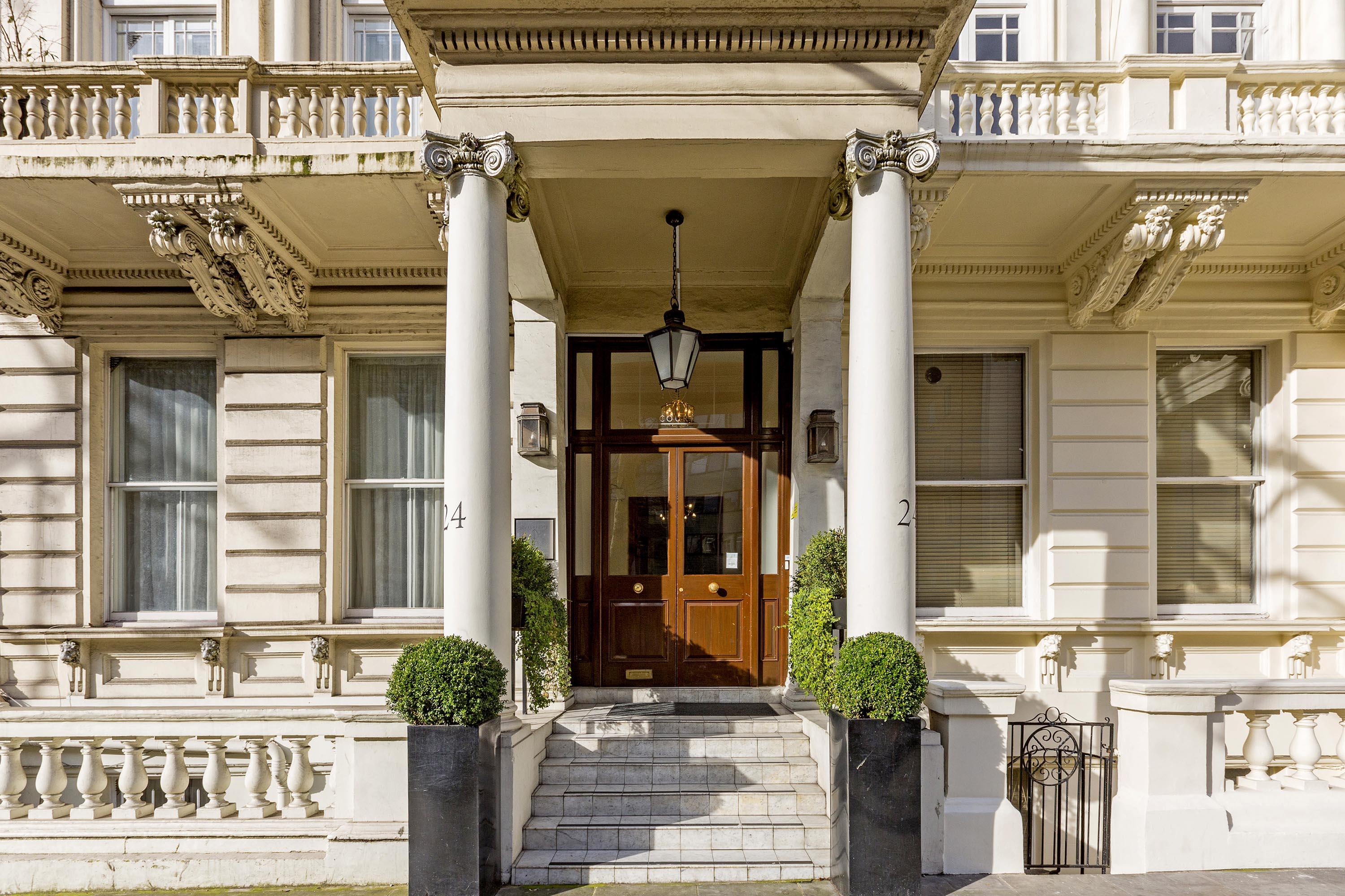 Queensgate Court London Eksteriør billede